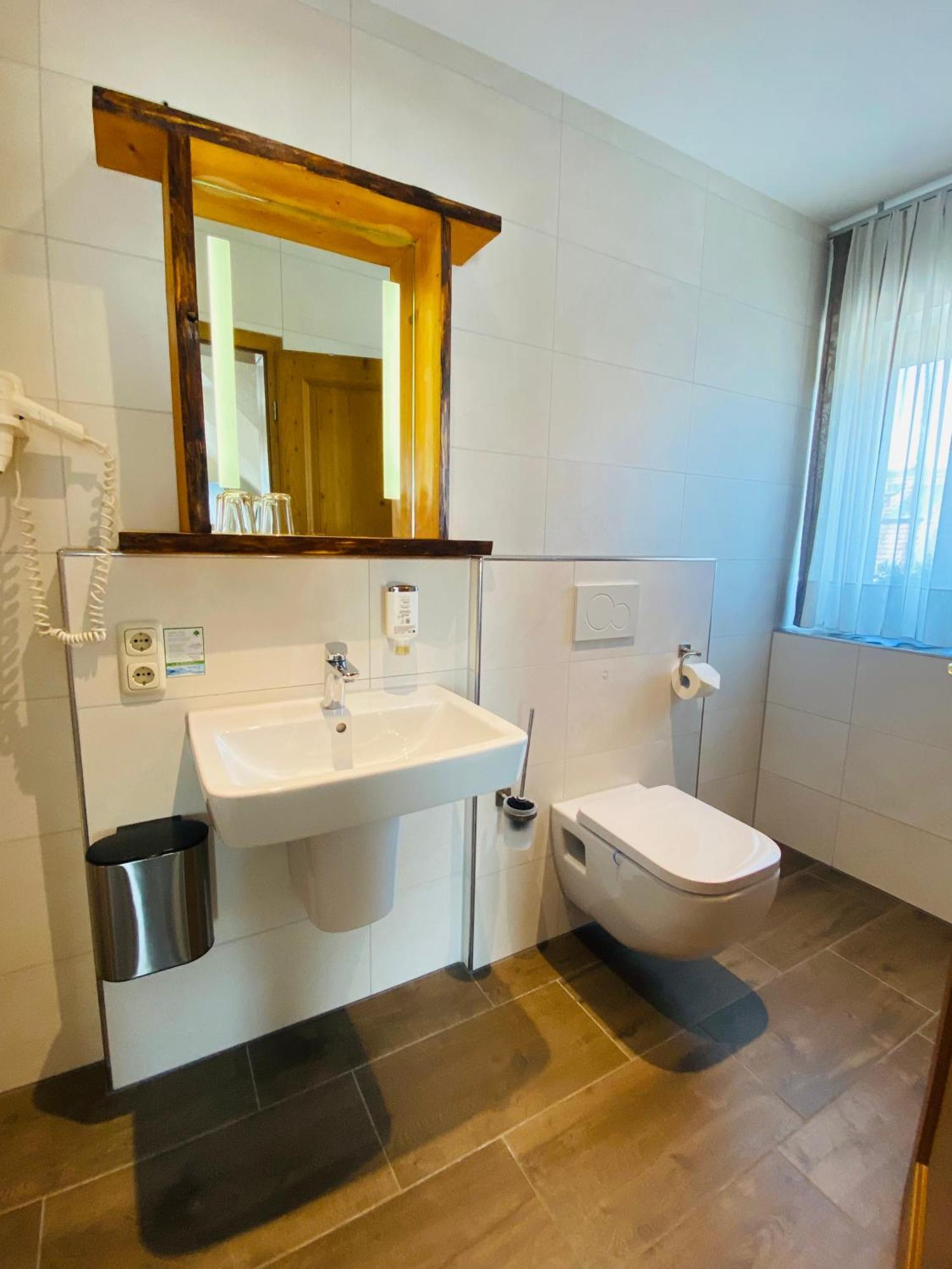 Landgasthof Zur Scheune Gasthof 3*